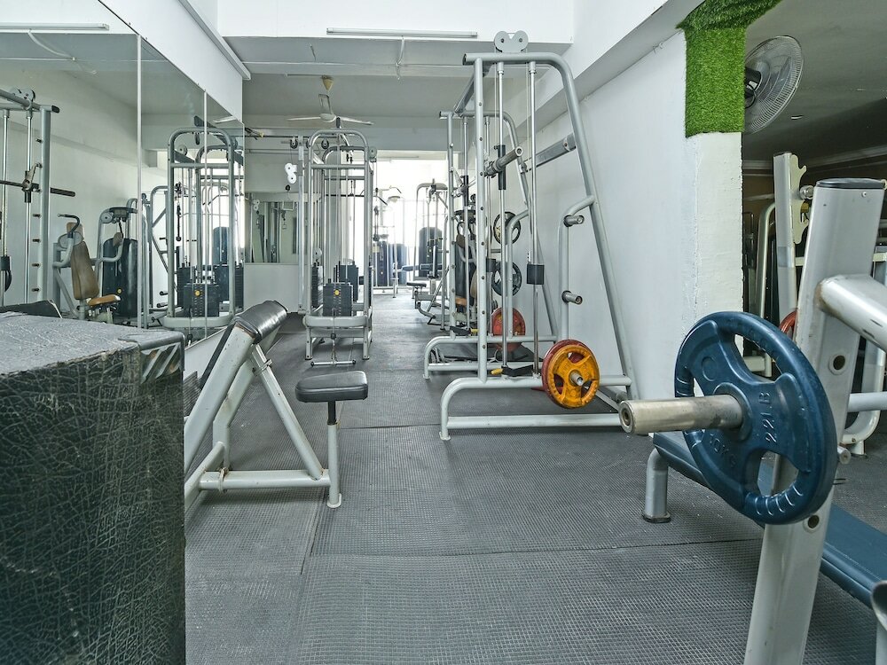 Фото Super Oyo Capital O 90659 Raintown Timbers Hotel