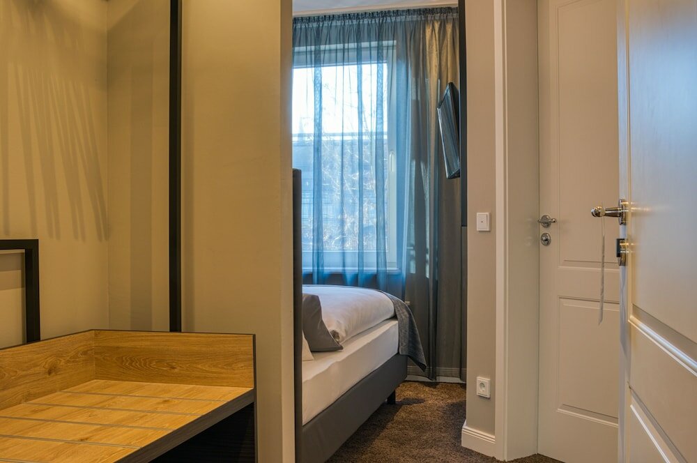 Фото Boutique 053 Hamburg Main Station