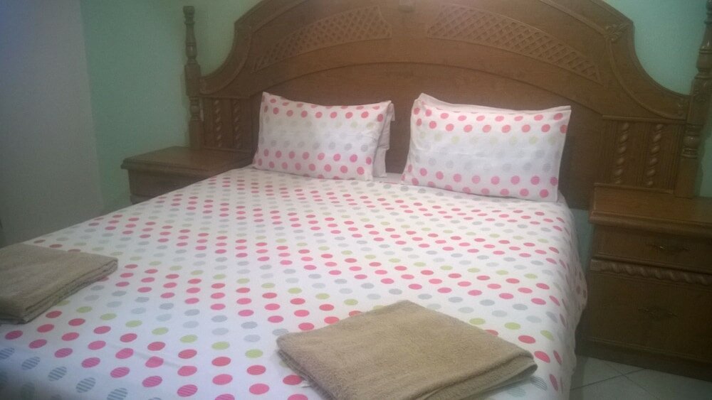 Фото Gloria's Bed and Breakfast