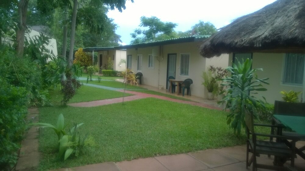 Фото Gloria's Bed and Breakfast