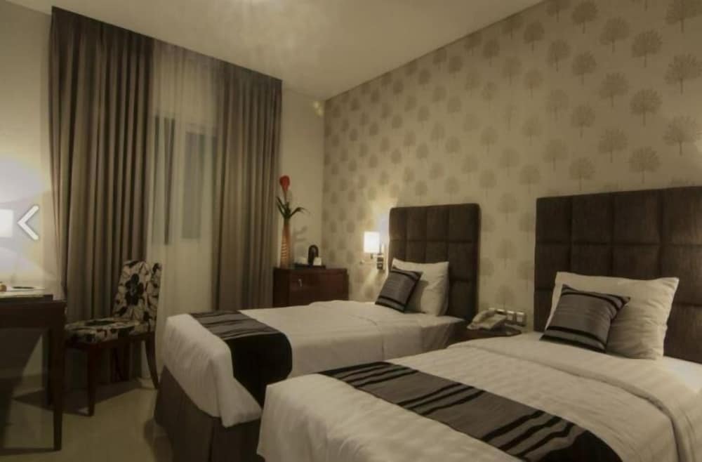 Фото Permata Hotel