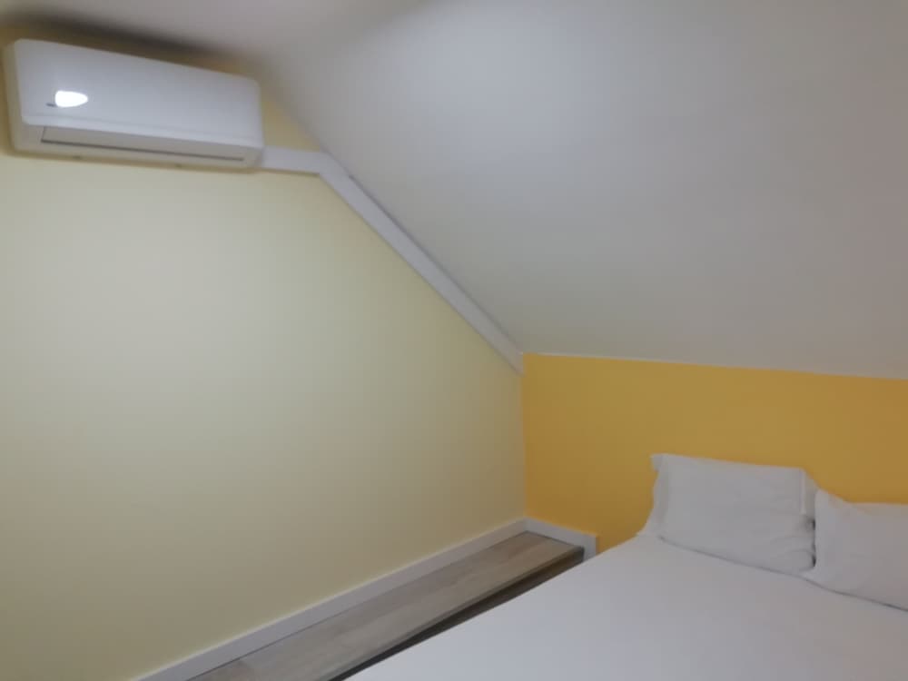 Фото Pensao Residencial Camoes