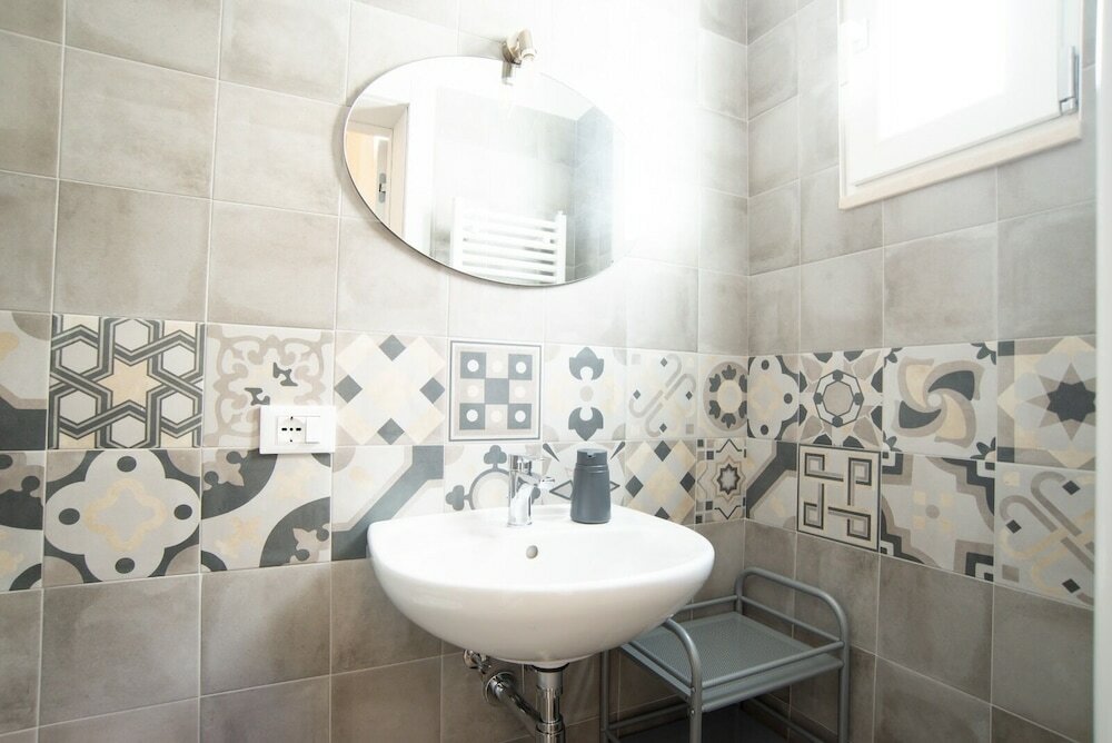 Фото Sunhouse Rooms