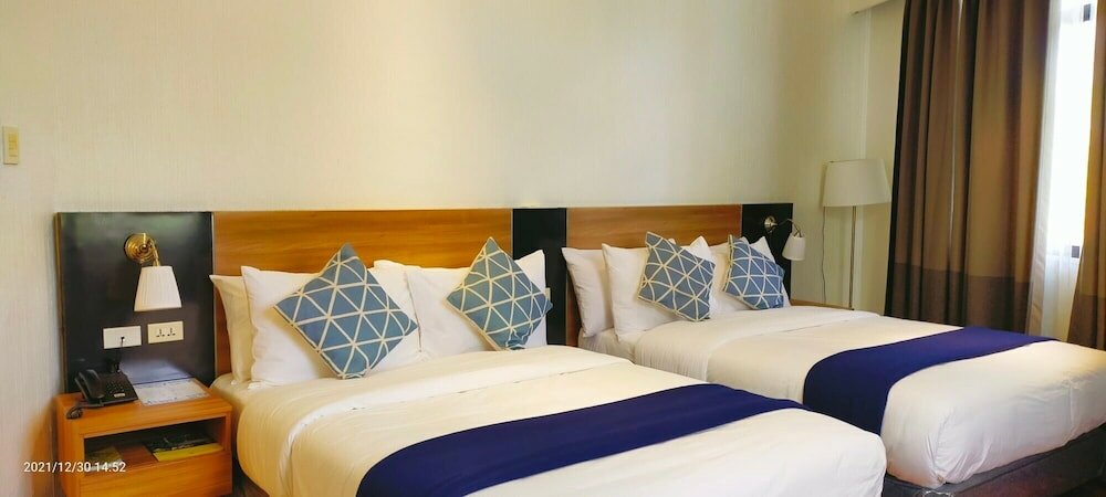 Фото Chateau Bleu Resort