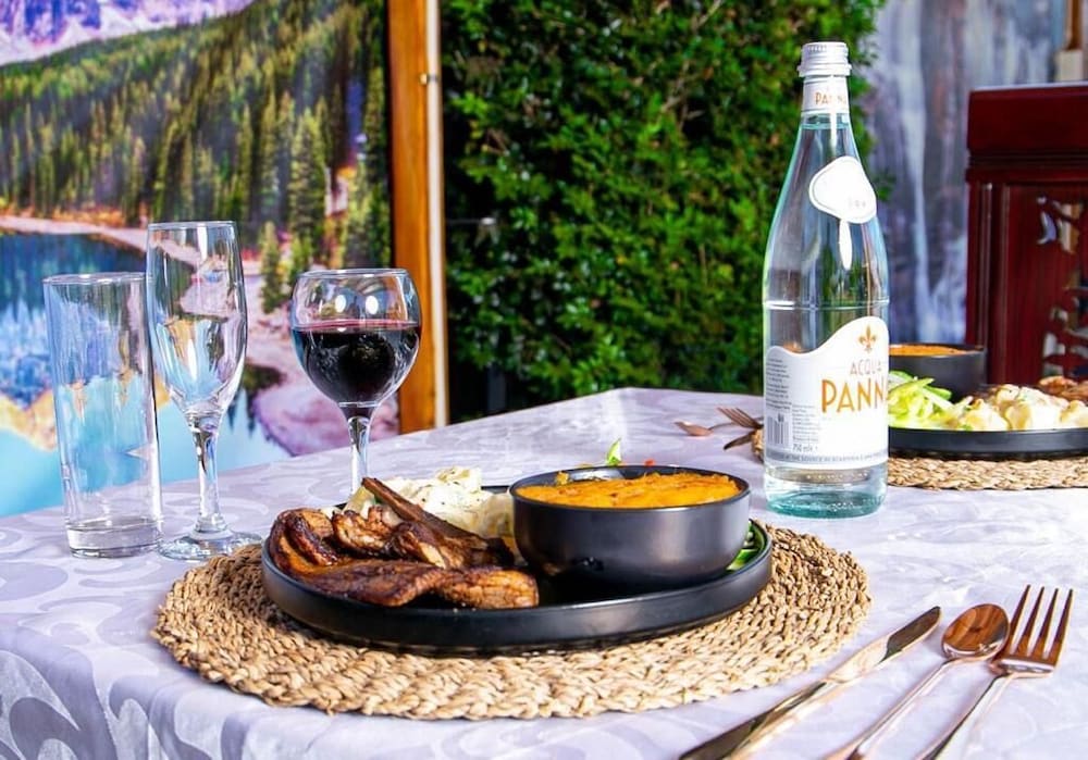 Фото Zai Oat Hotel