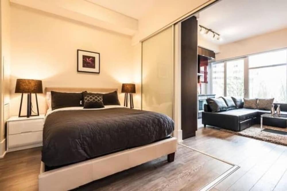 Фото Toronto Lofts