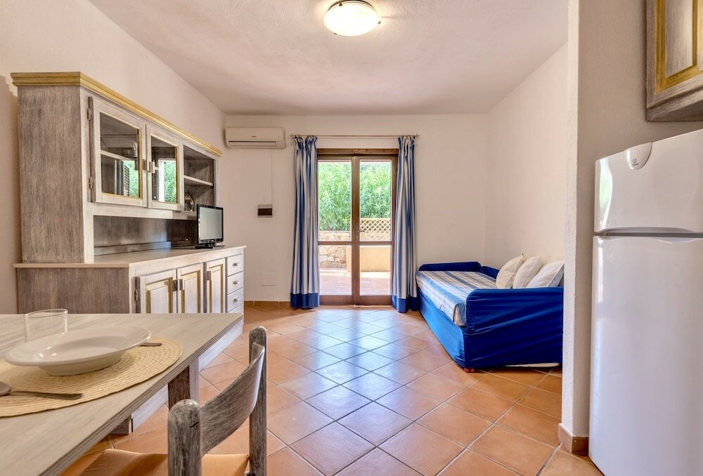 Фото Residence a Marinella a 450 mt dal mare