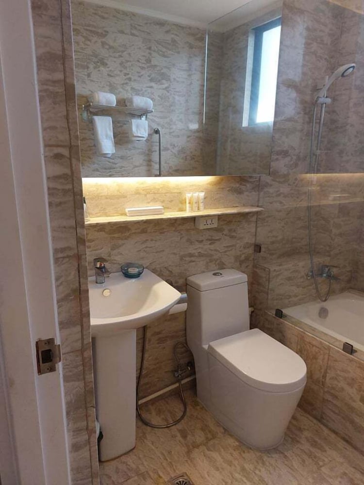 Фото Chateau Bleu Resort