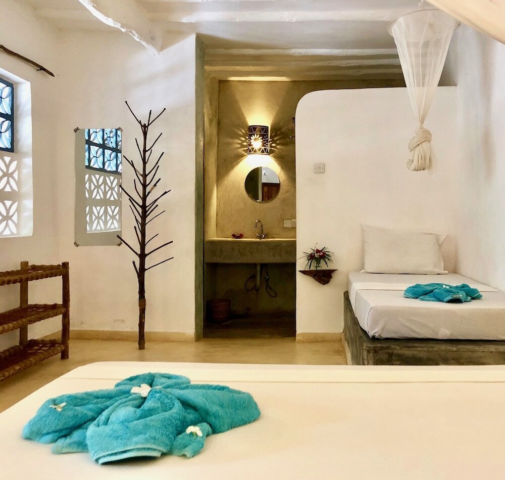 Фото Zanzistar Lodge