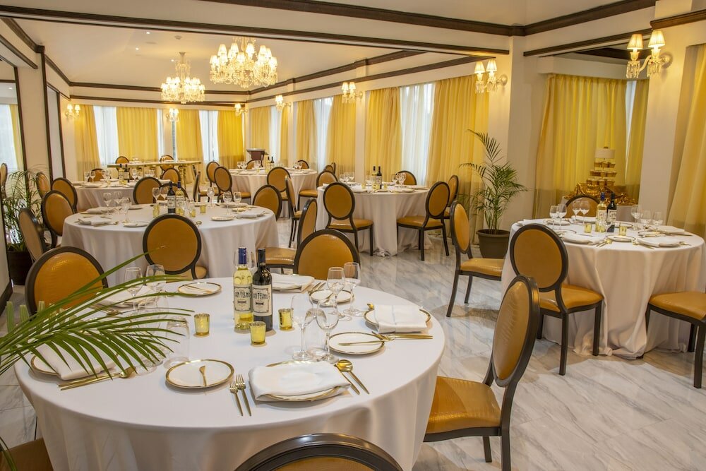 Фото Sago Palm Hotel