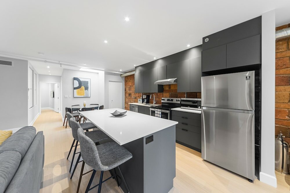 Фото Elegant Suites De La Montagne- Dtwn Mtl