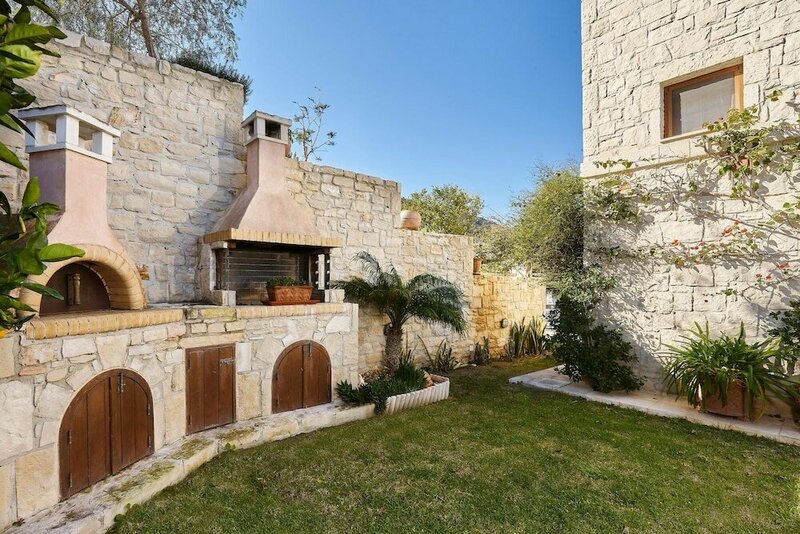 Гостиница Villa Paradissi in Crete
