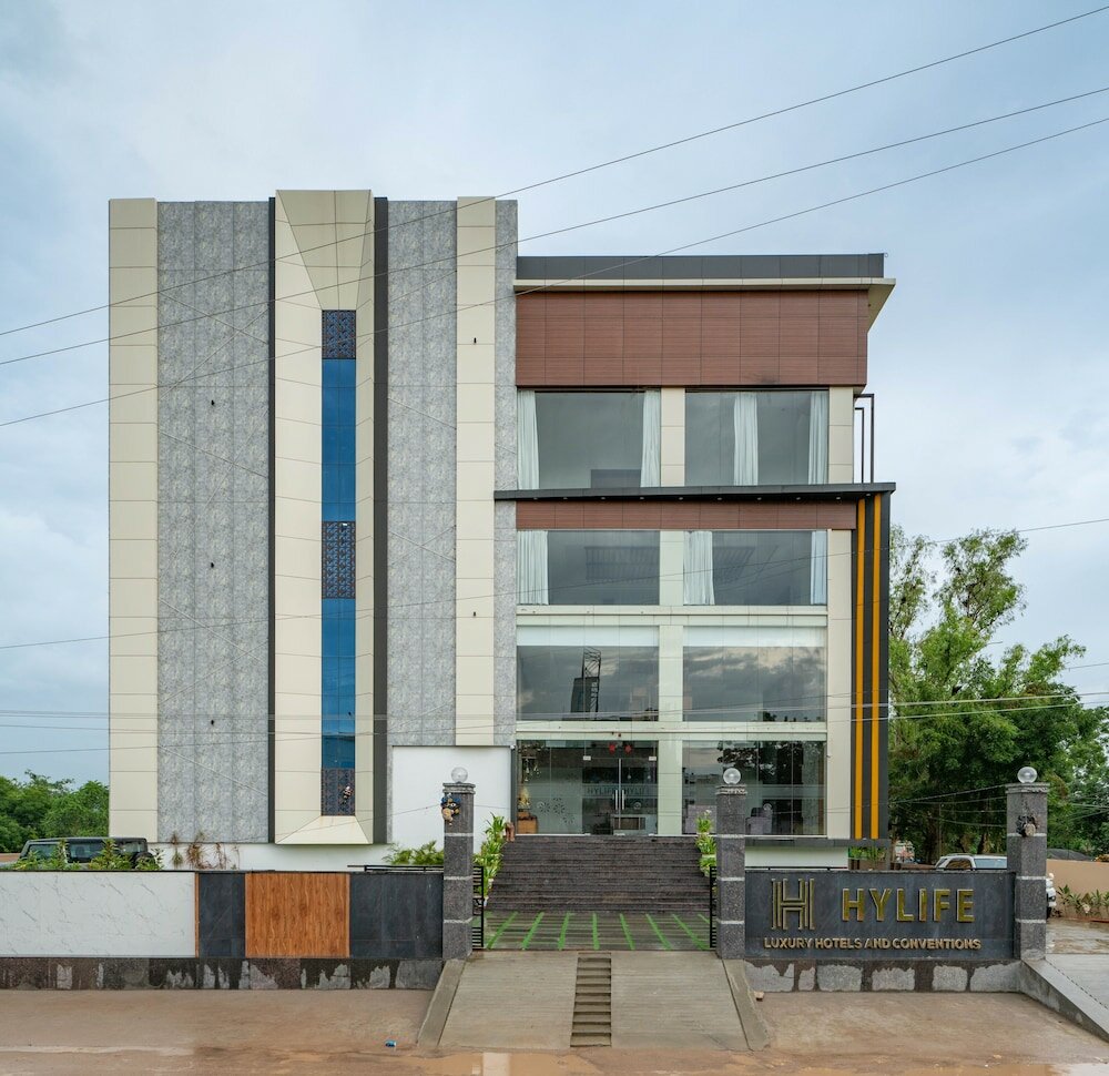 Фото отеля 2