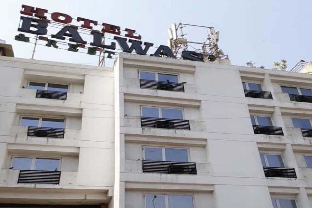 Фото отеля 2