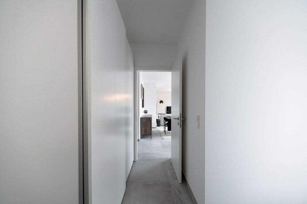 Фото Inviting Apt w Balc & Prkg in Cessange