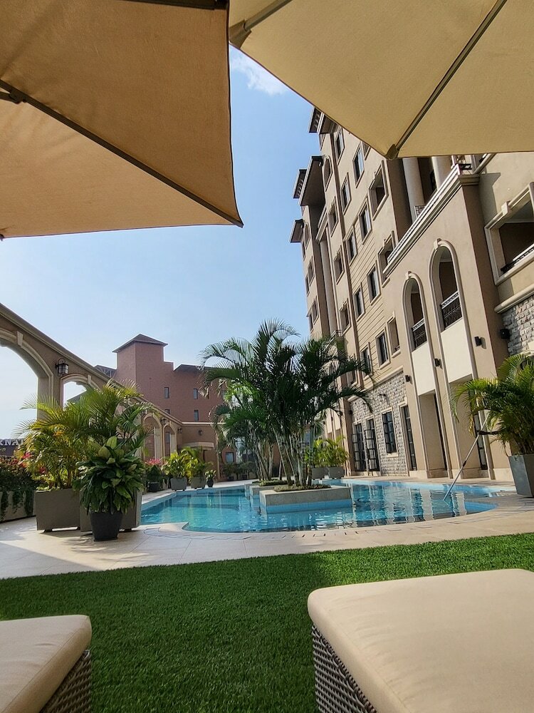 Фото Fontis Residences Hotel