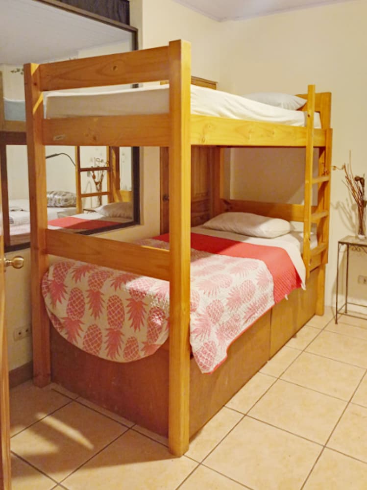 Фото Eco Hotel Puerto Urbano