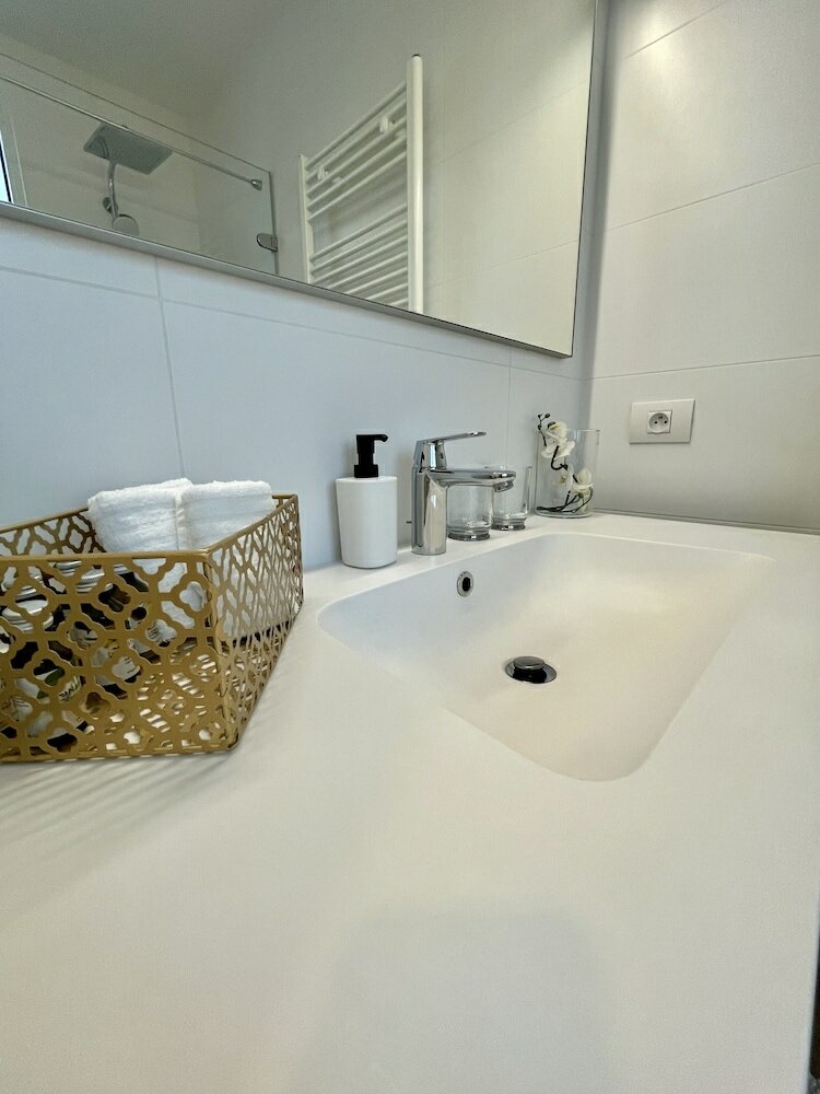 Фото One Lux Stay near Diamond District