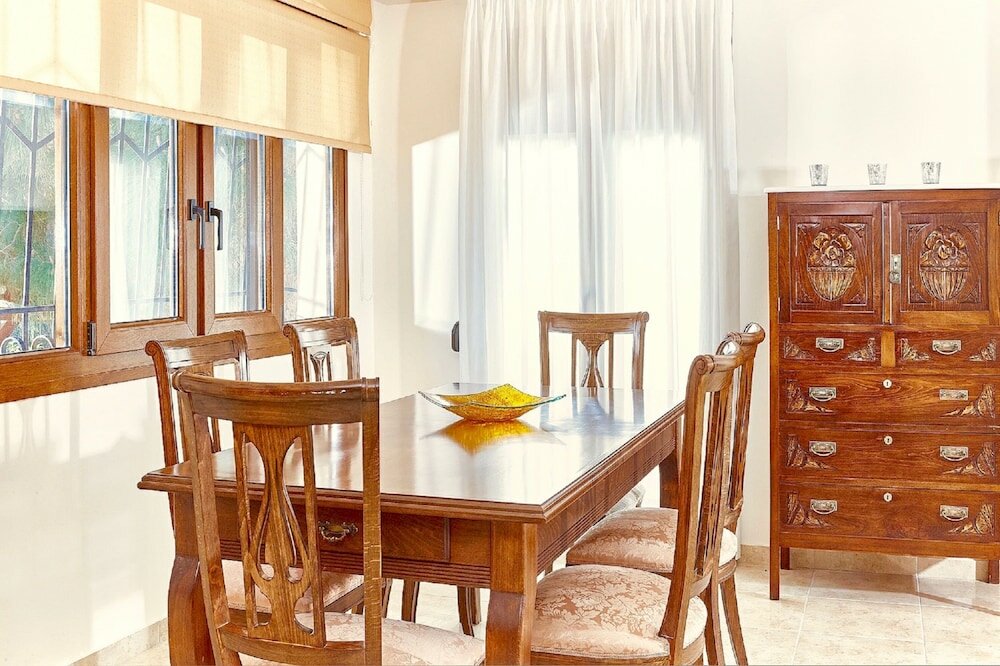 Фото Villa Karteros with private pool