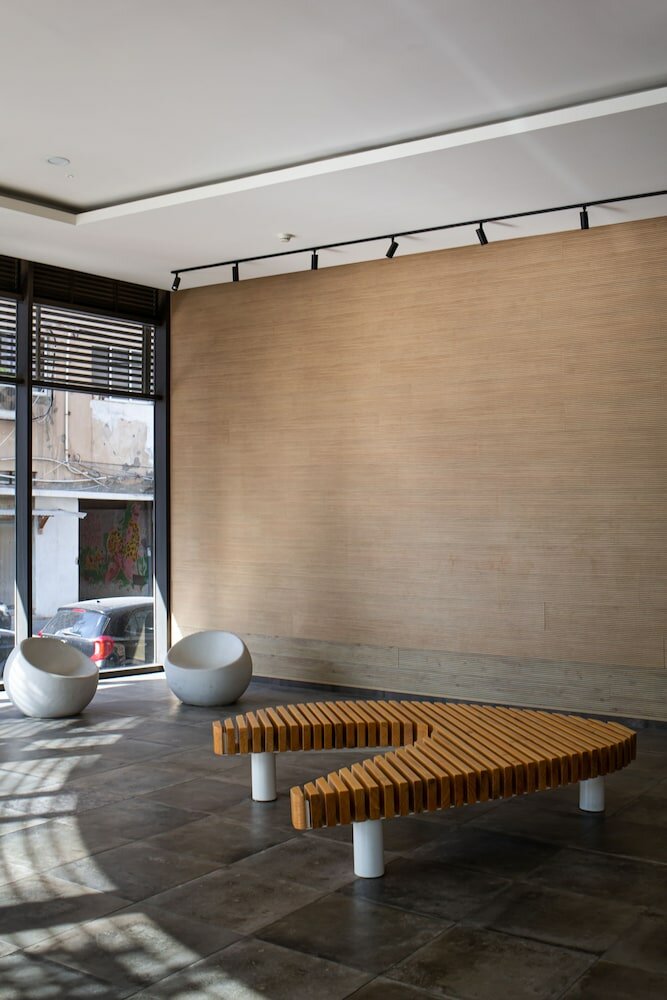 Фото Cozy 2bdr with Parking