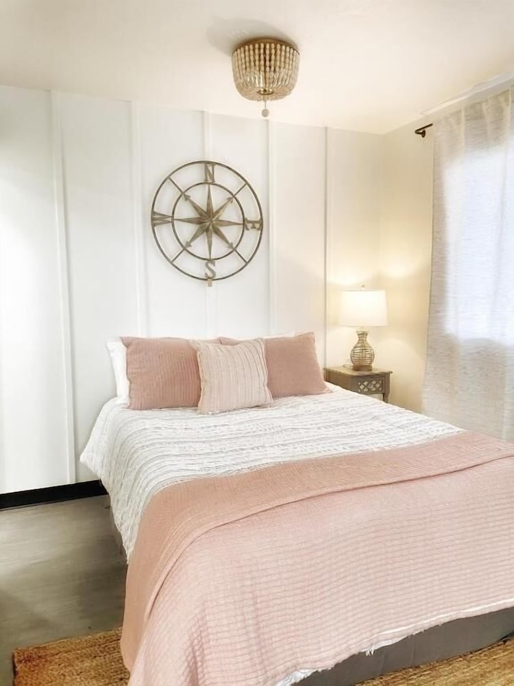 Фото The Shack Inn