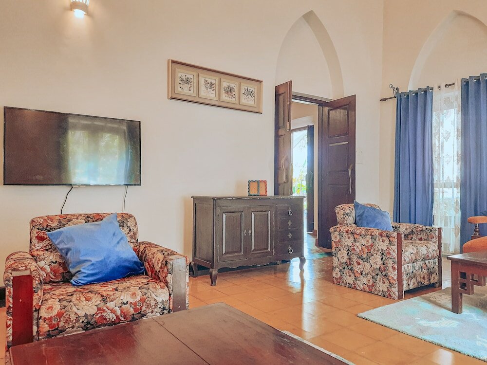 Фото Beach villa Anjuna with private pool