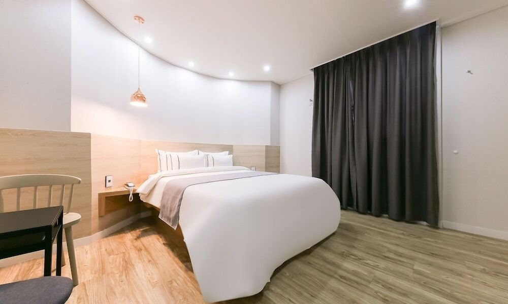 Фото Daejeon Yuseong Hotel Dret