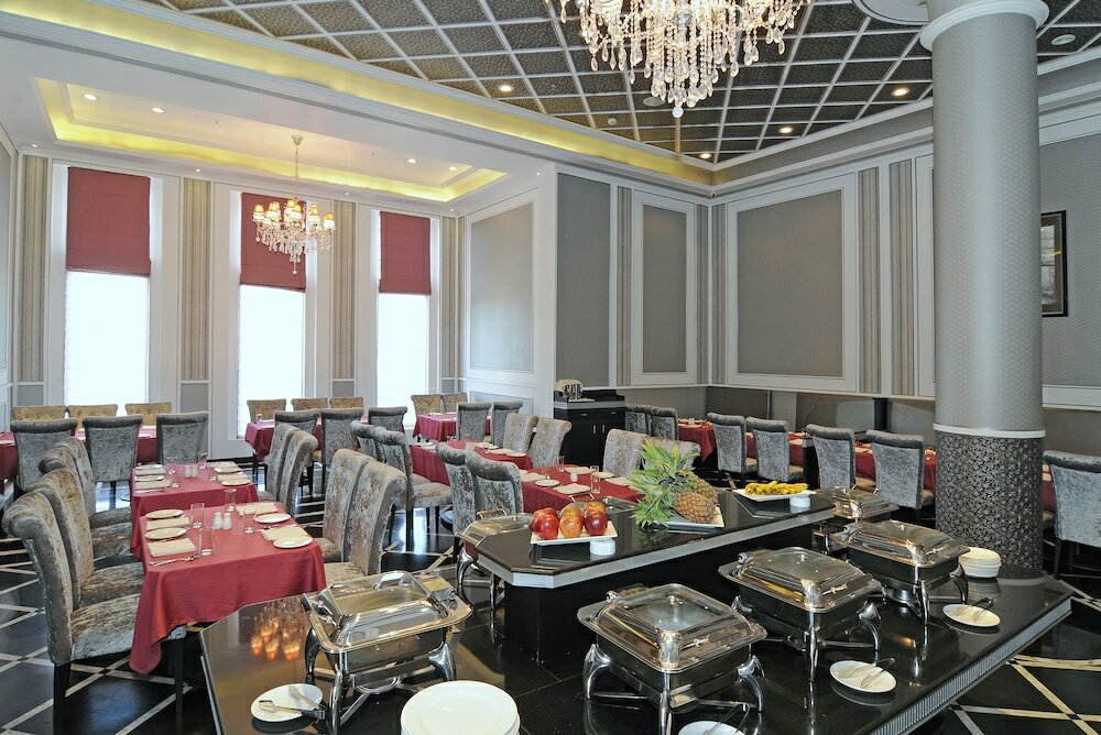 Фото Hotel Blue Saphire Countryside