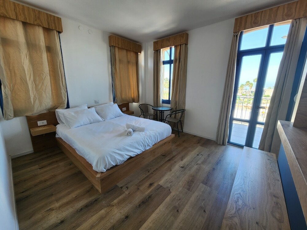 Фото Tiberia hotel