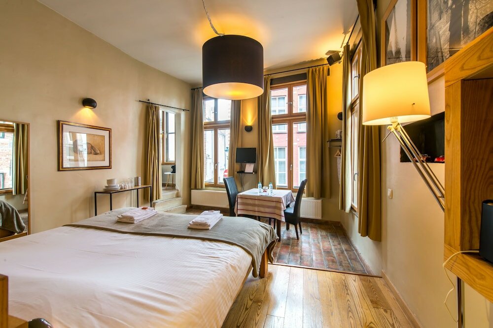 Фото YouStay Bruges i The Cornerhouse i In the heart of the Historic Centre