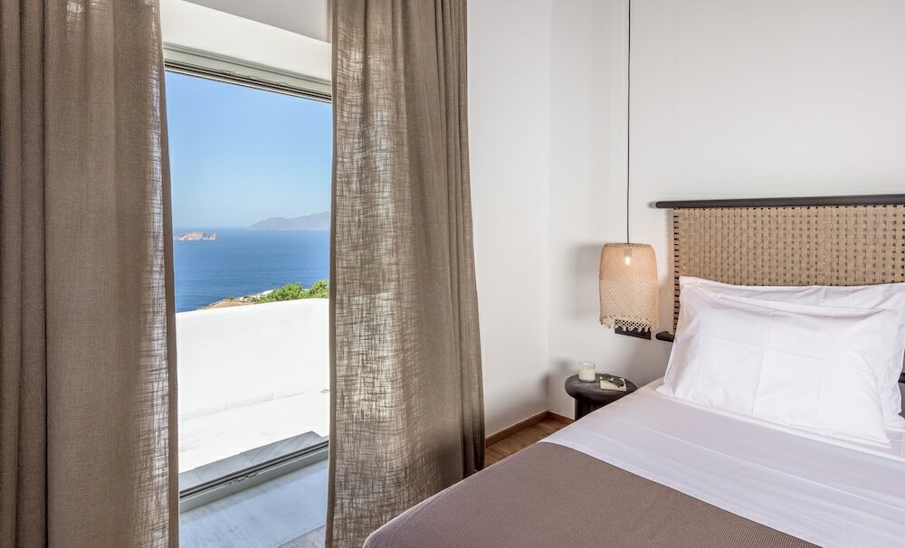 Фото Sunset Plaka