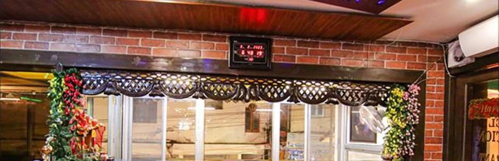 Фото Hotel City Plaza