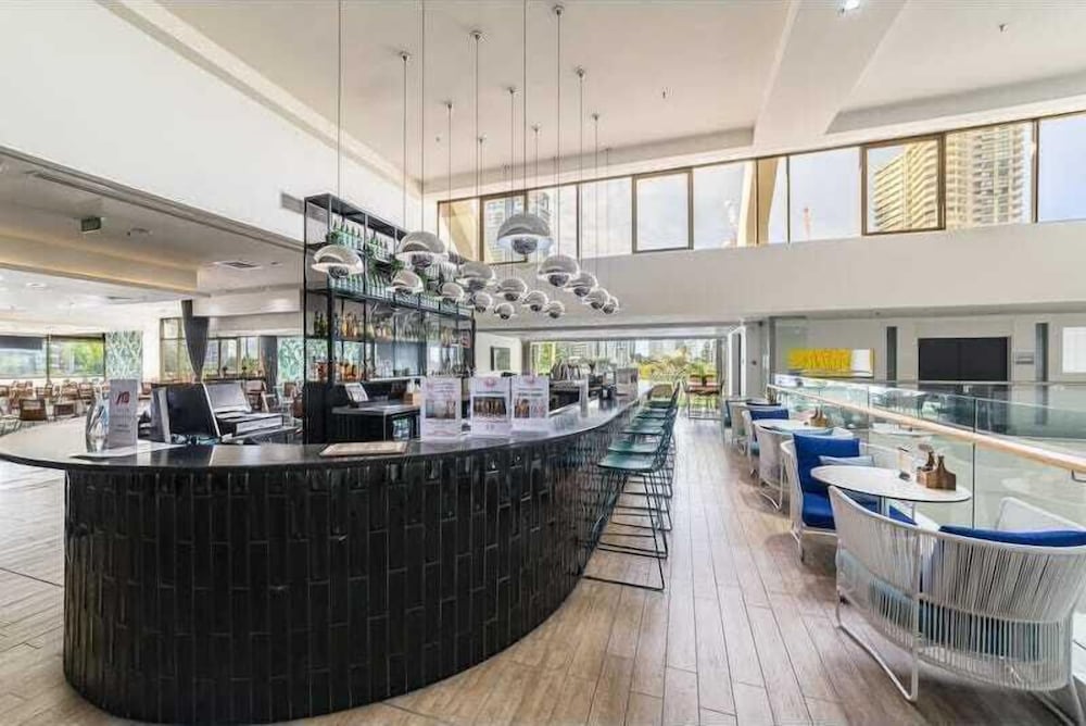 Фото Mantra on View Surfers Paradise