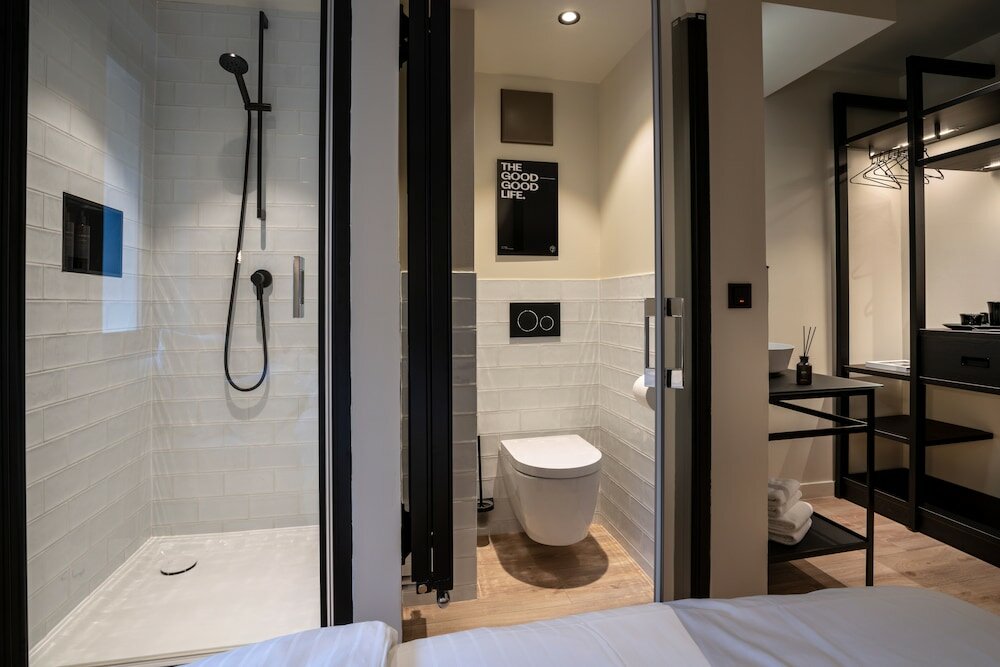 Фото The Adams - Self Check-in Design Hotel