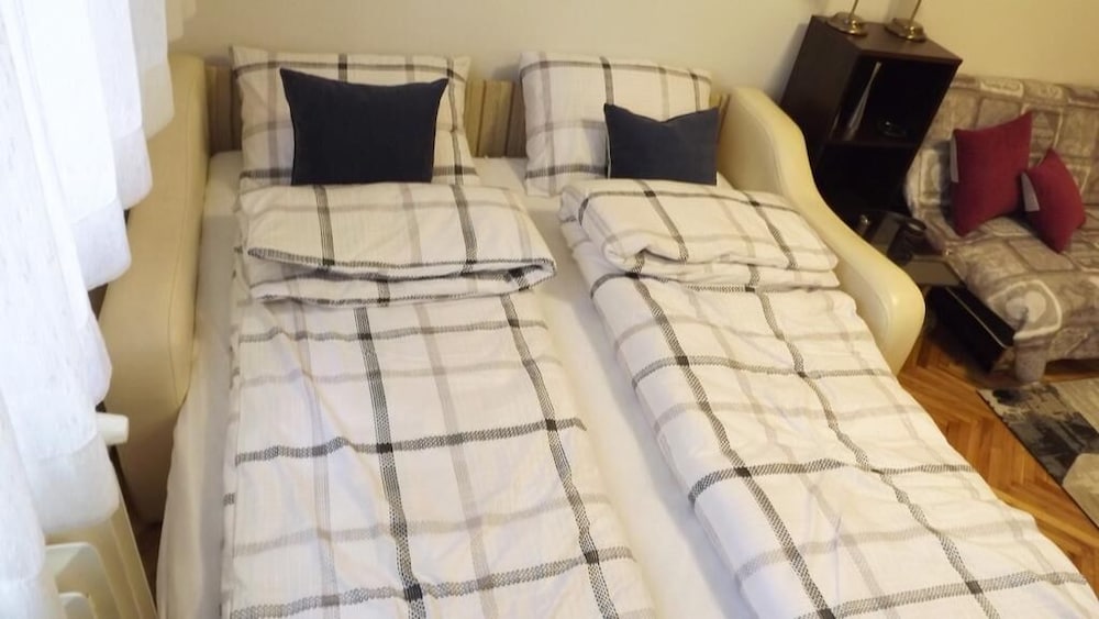 Фото Studio Apartman Vijenac