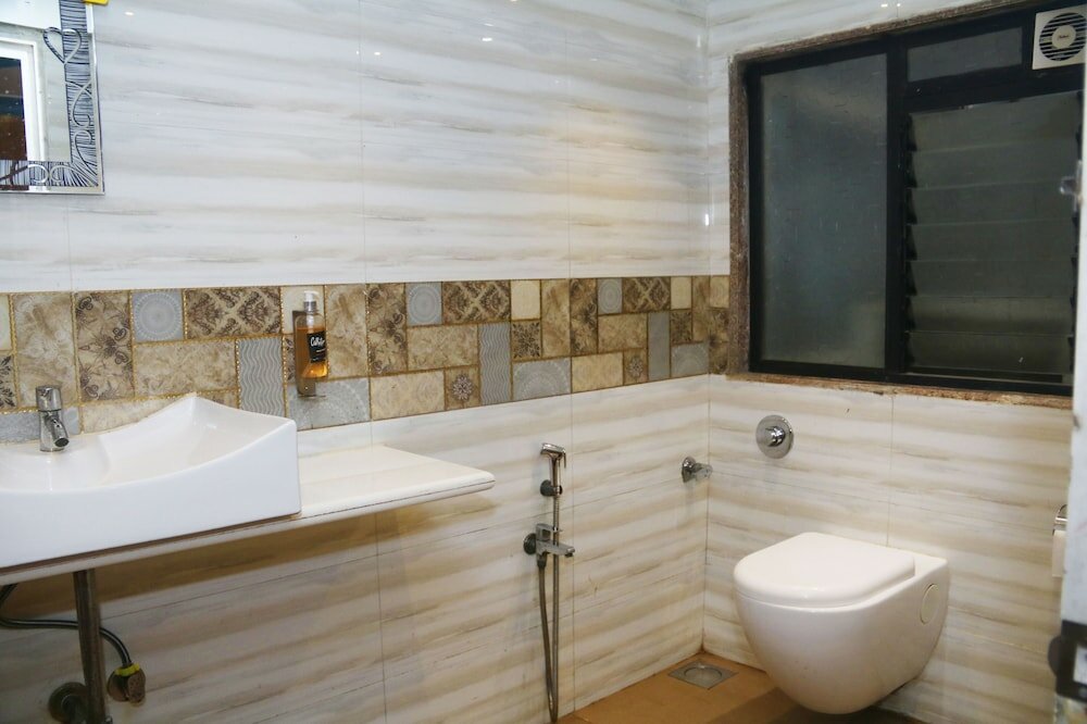 Фото Hotel West inn