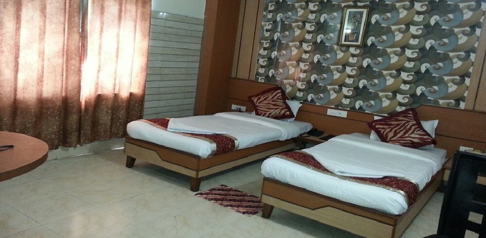 Фото Hotel Mahabir Galaxy