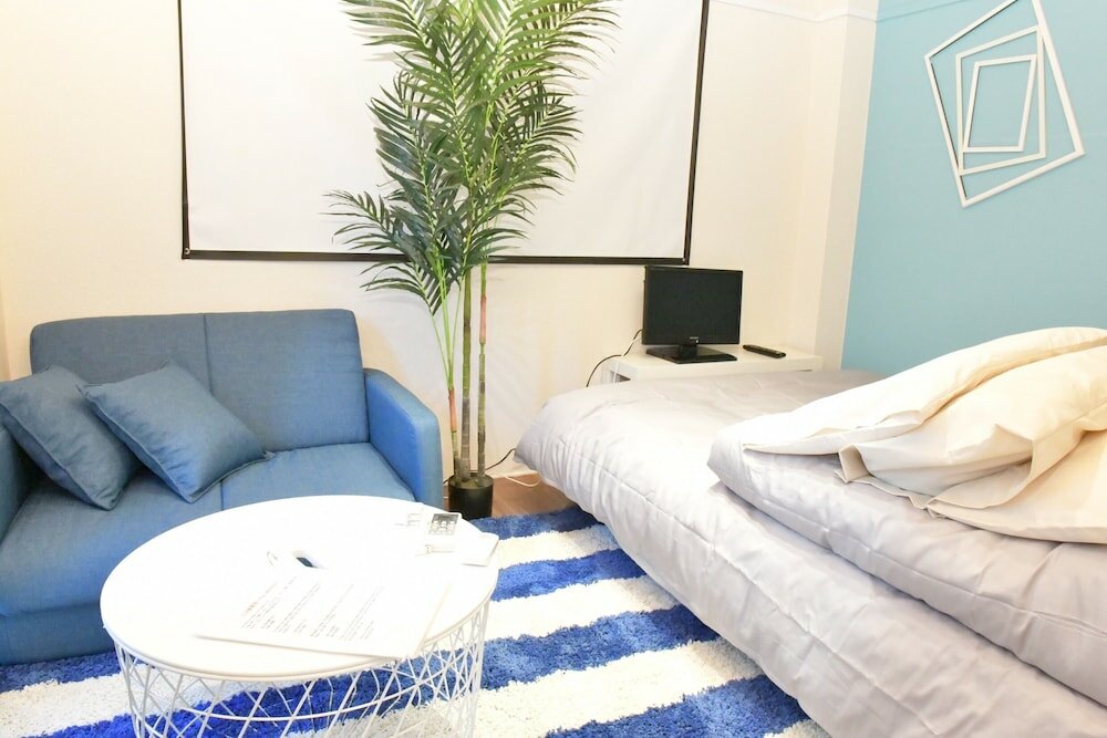 Фото Local Nishijin Apartment