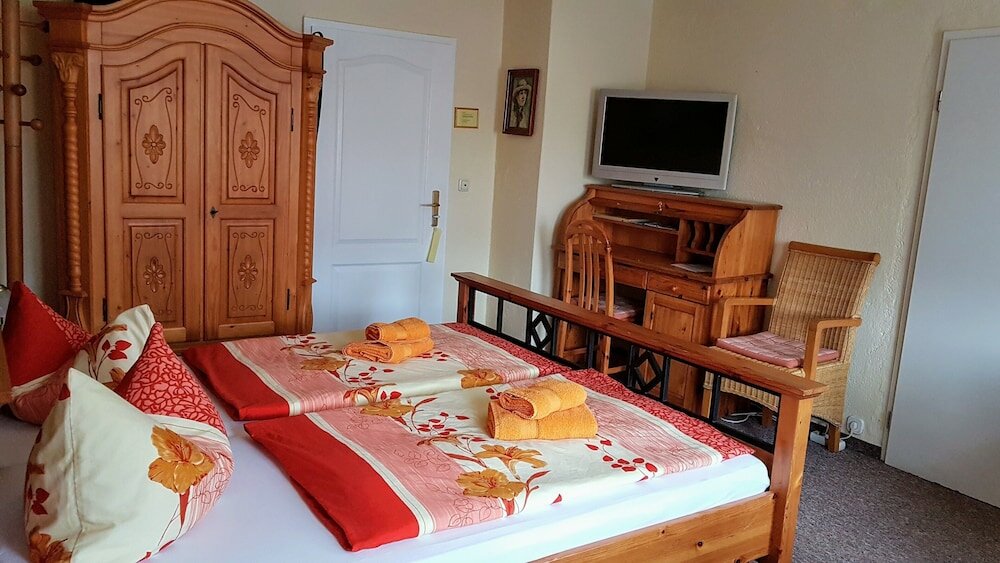 Фото Pension & Gasthaus Nostalgie