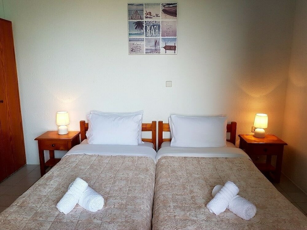 Фото Melinas Apartments Rhodes