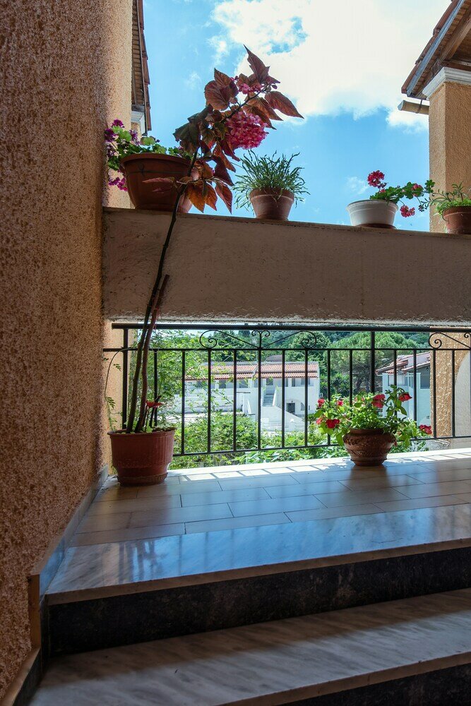 Фото Lydia Apartment