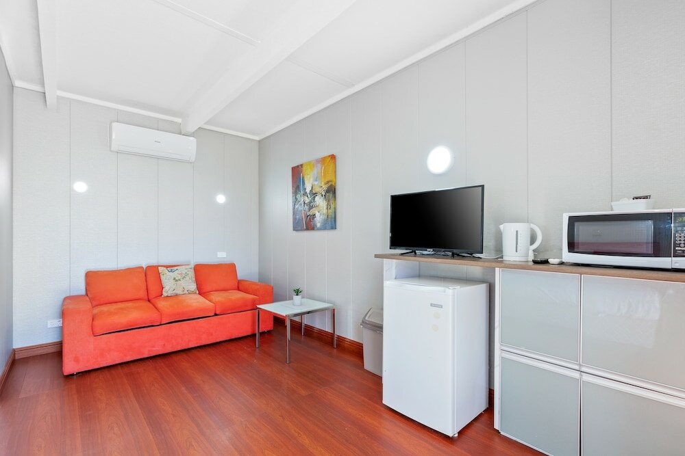 Фото Albion Hotel Motel