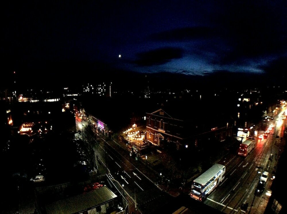 Фото Igloo ViewPoint City Centre Retreat