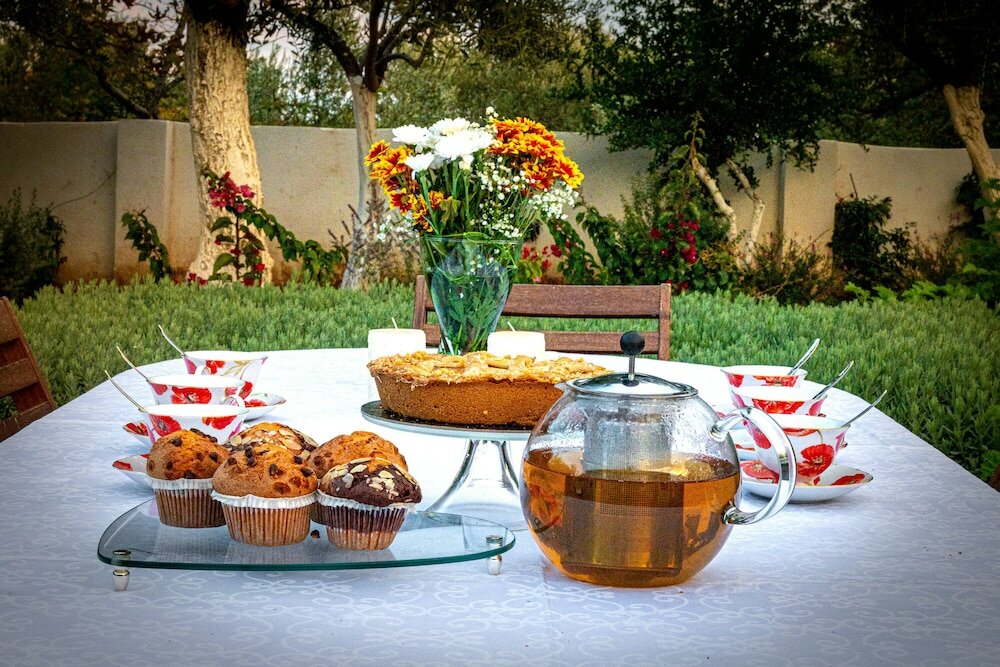 Фото Comfort Stay Airport Studios - Free shuttle from the Athens Airport