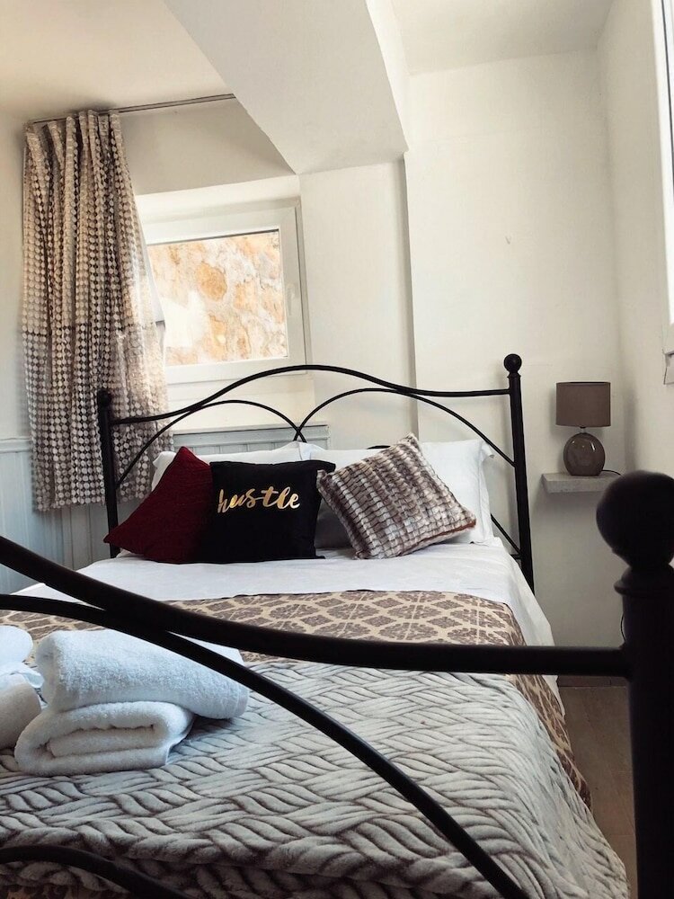 Фото Katsikantaris Homes