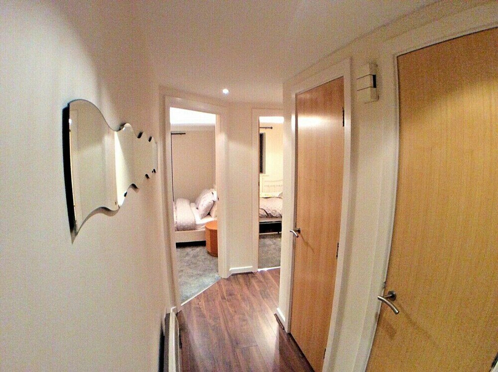 Фото Igloo ViewPoint City Centre Retreat