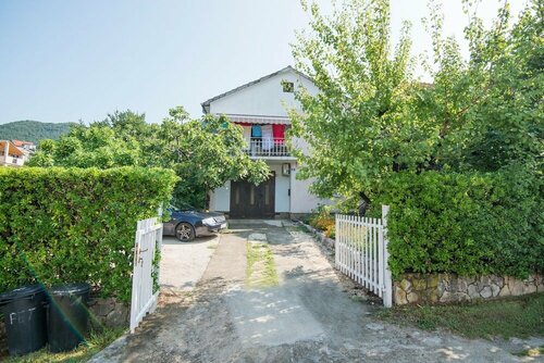 Гостиница Apartments Branka в Тивате