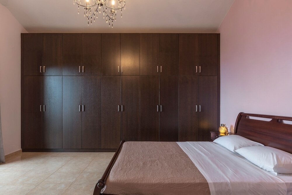 Фото Villa Familia Chania