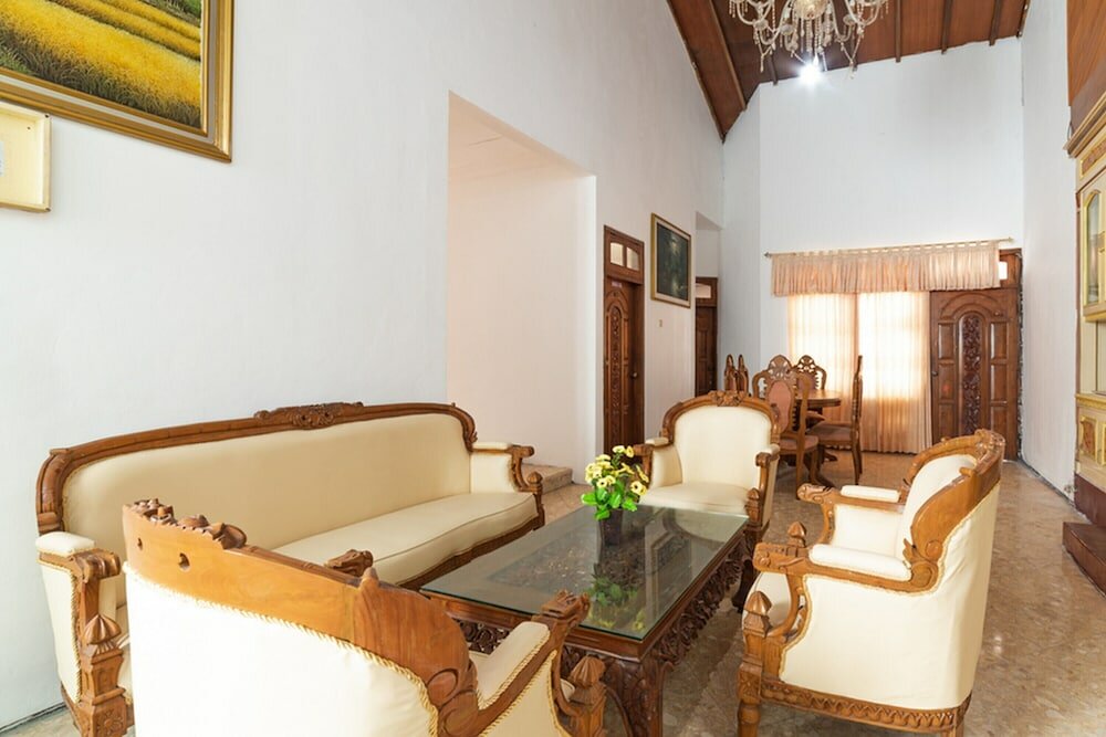 Фото RedDoorz Syariah near Balai Kota Batu