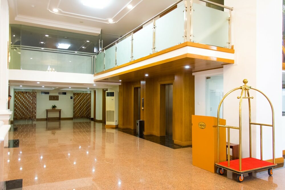 Фото Lin Unity Win Hotel